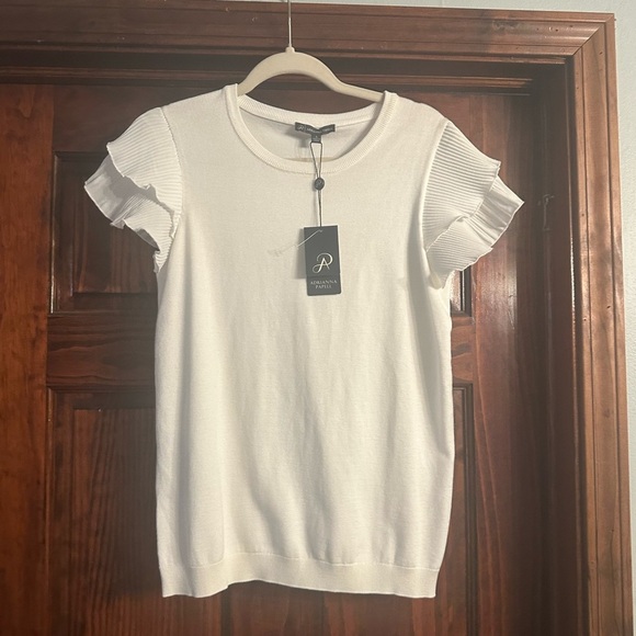 Women's White Ruffle Sleeve Top - Picture 1 of 5